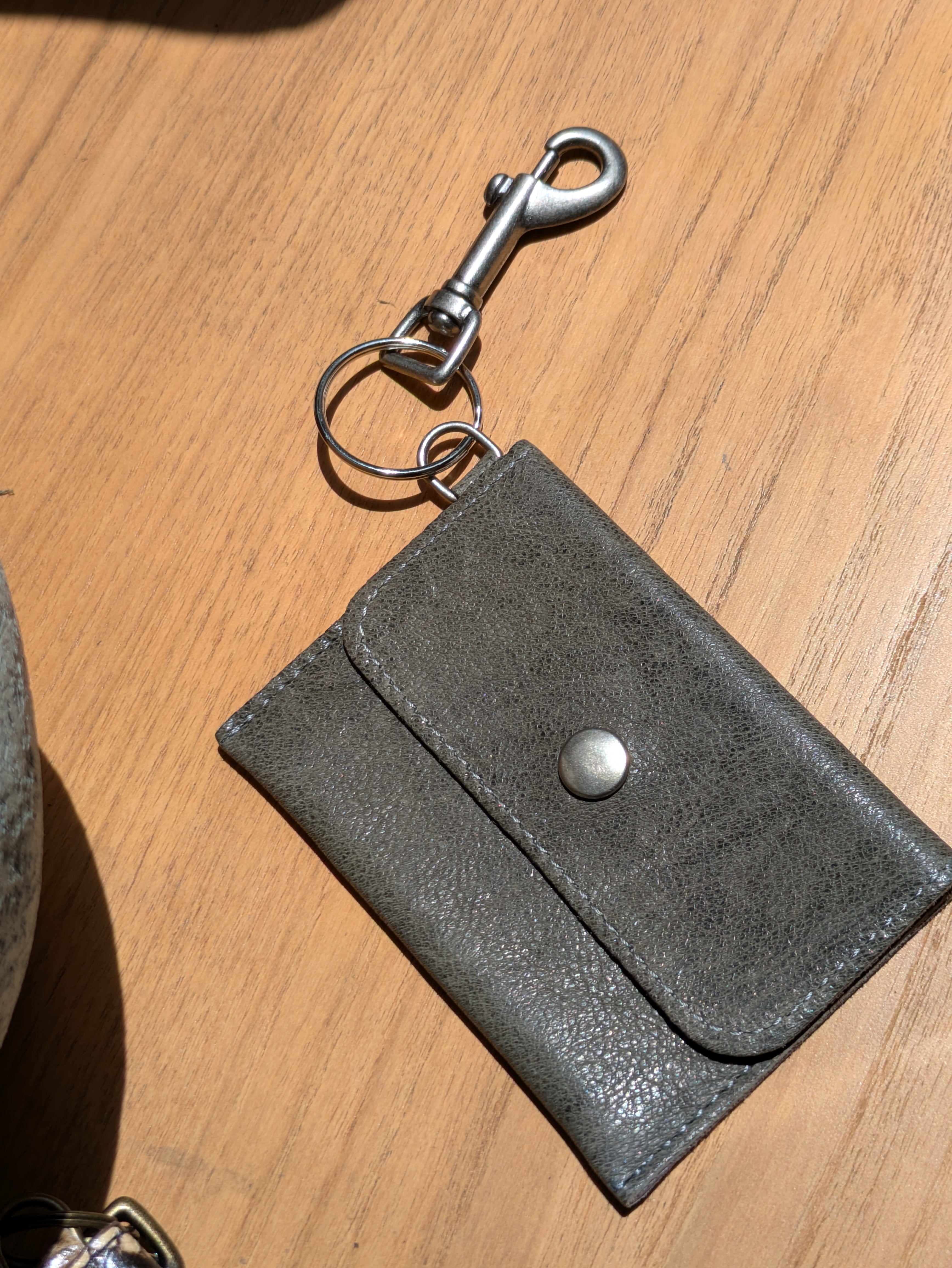 Kim White Keychain Wallet - Neutrals