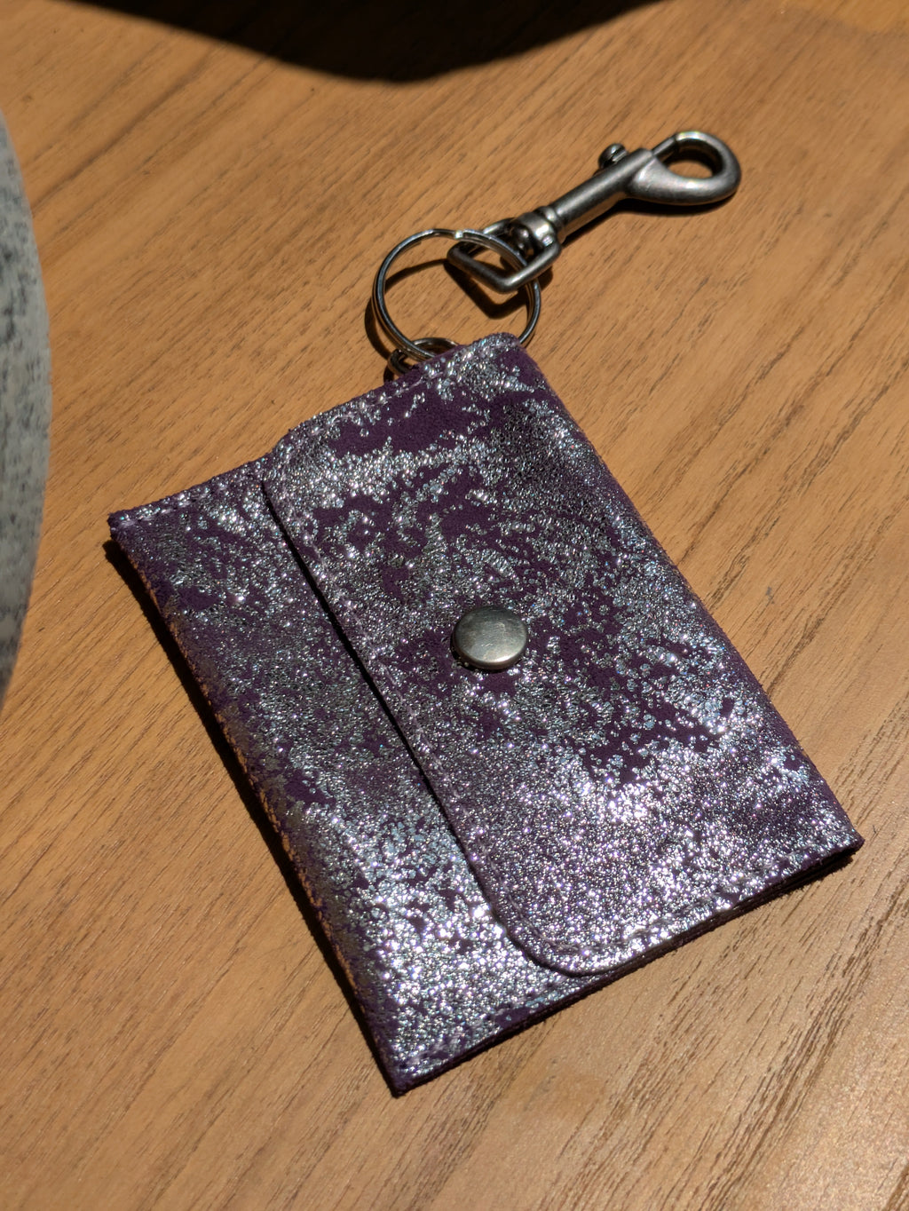 Kim White Keychain Wallet - Metallic