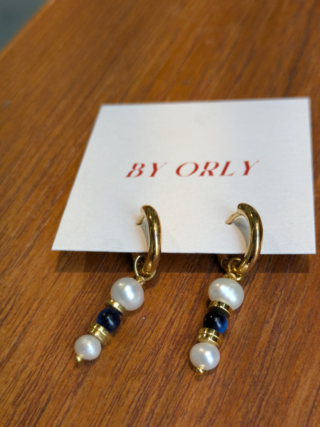 BY ORLY - Short Pearls on Hoops