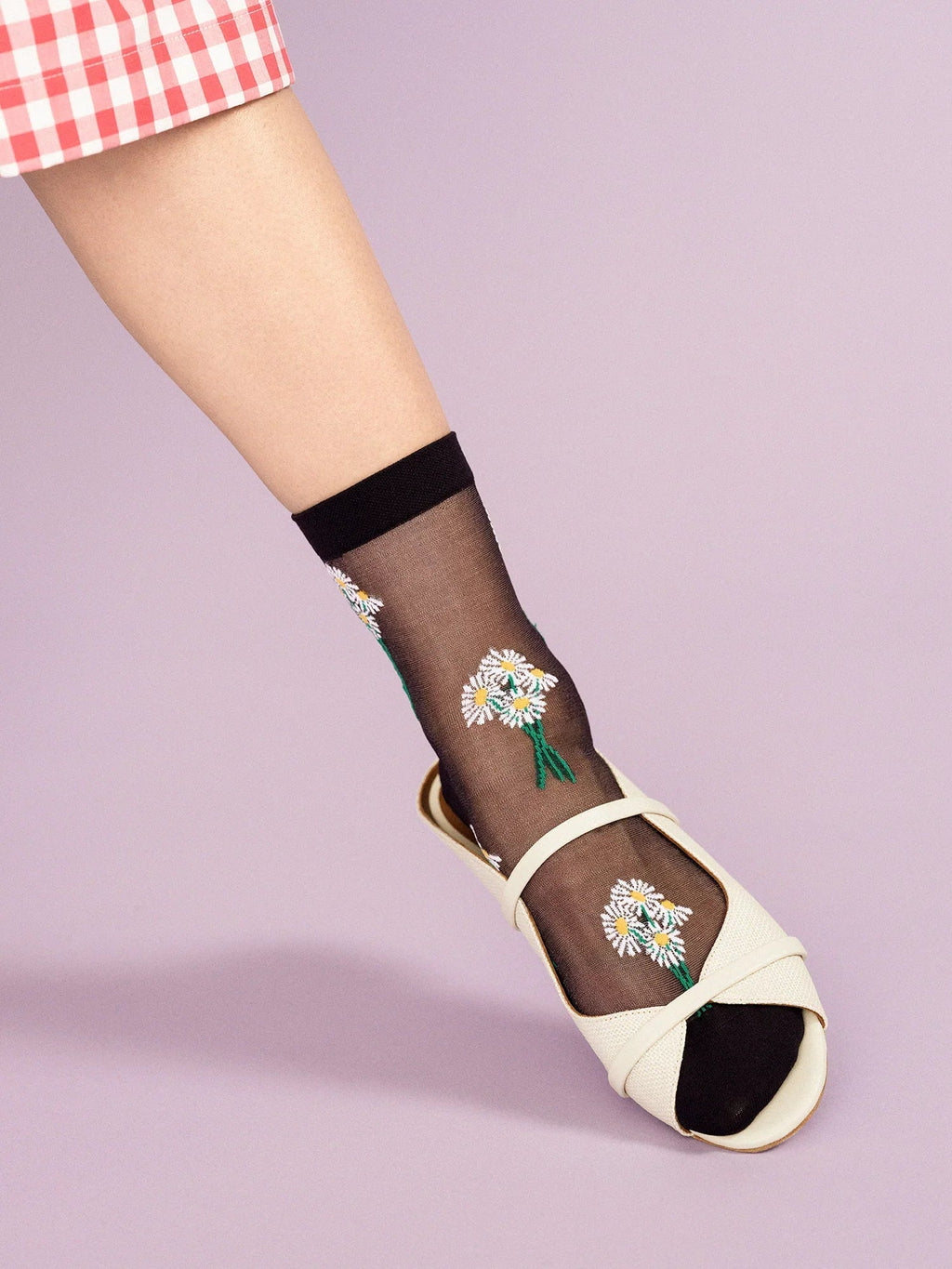 Chamomile Sheer Short Crew Socks