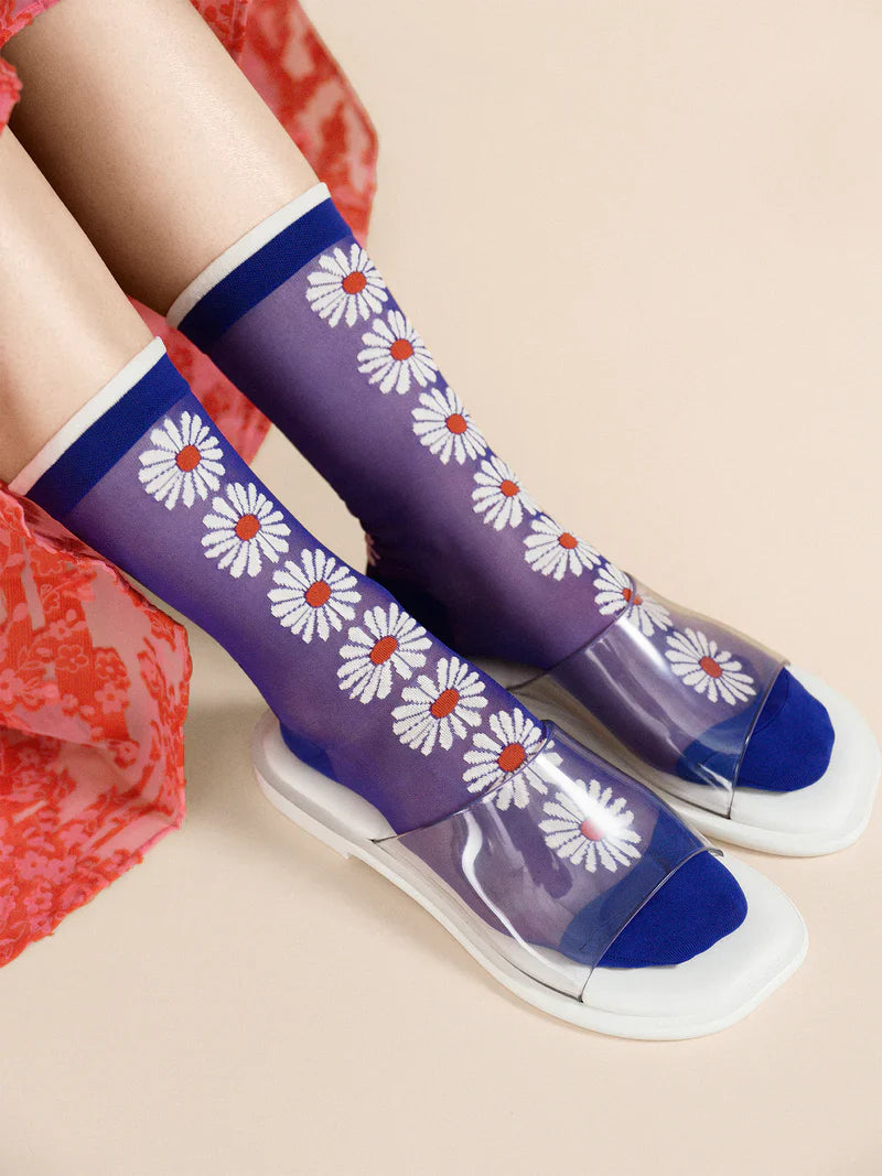Daisy Pop Sheer Crew Socks